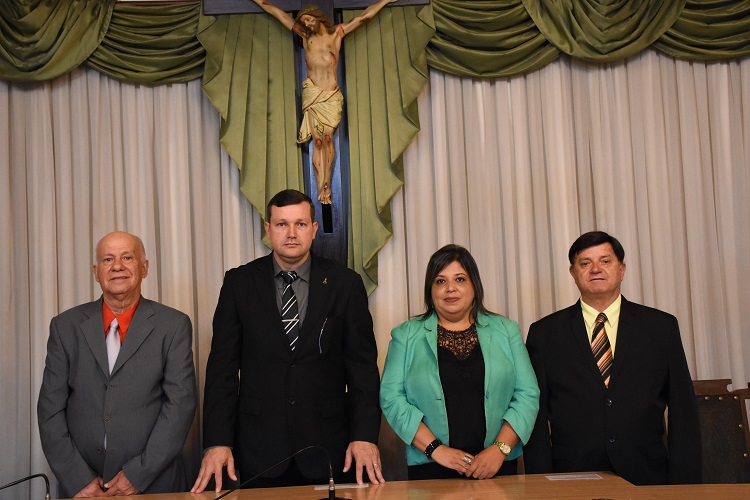 Nova Mesa Diretora será formada pelos vereadores Jeferson Couto (presidente), Luciana Batista (vice), Edson Sidinei Vick (1º secretário) e Nelson Pagoti (2º secretário)