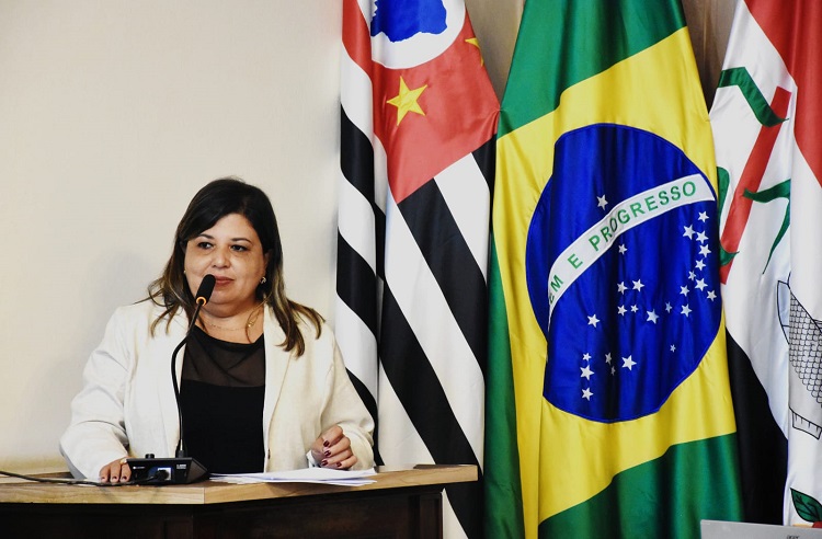Vereadora cobrou esclarecimentos ao Executivo sobre recursos de R$ 130 mil destinados via emenda de deputado