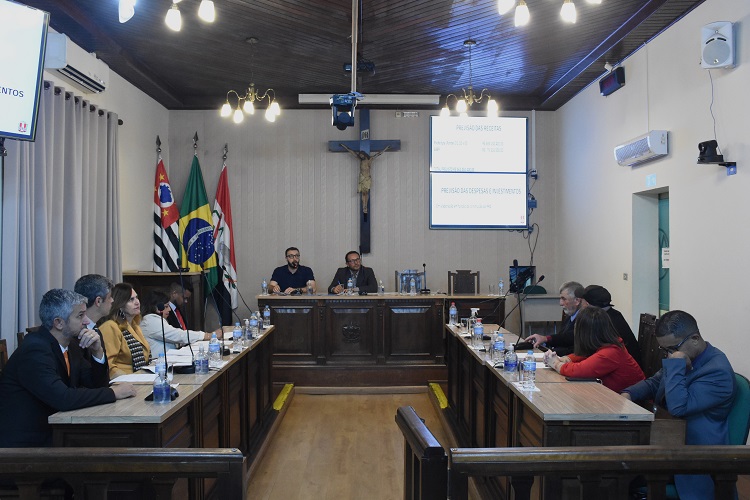 Projeto de Lei nº 29/2025 prevê arrecadação de R$ 462,4 milhões, segundo secretário de Finanças